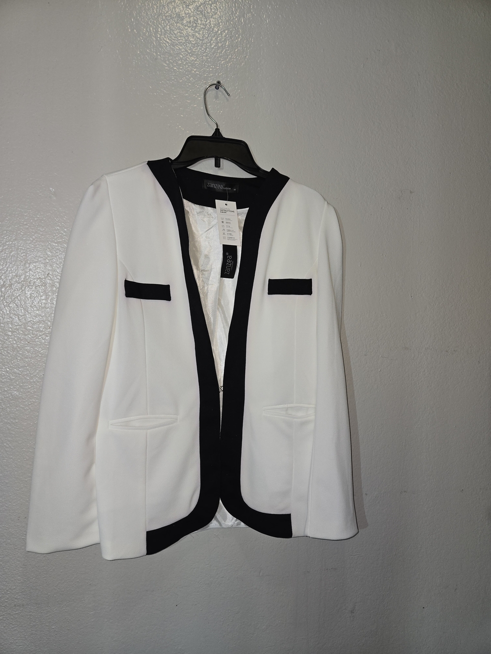 Zanzea Women's Blazer Jacket Contrast Trim White Black Size M NWT